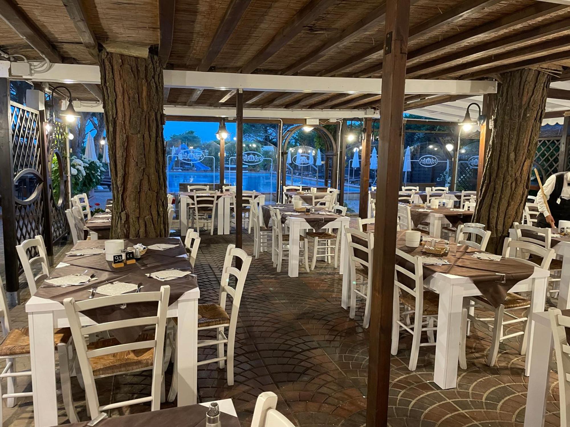 Hotel Vina Del Mar Pineta Lido di Jesolo Exterior photo
