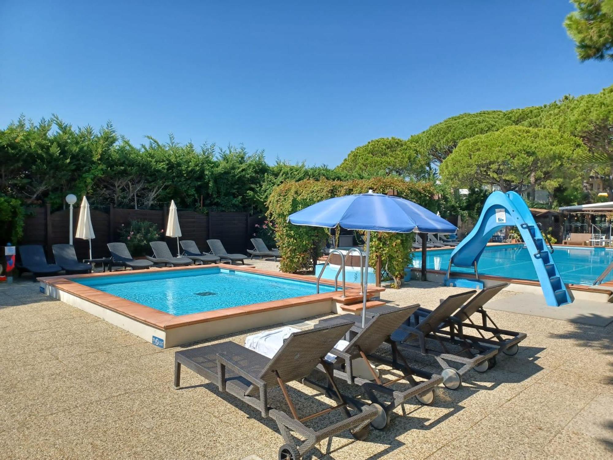 Hotel Vina Del Mar Pineta Lido di Jesolo Exterior photo