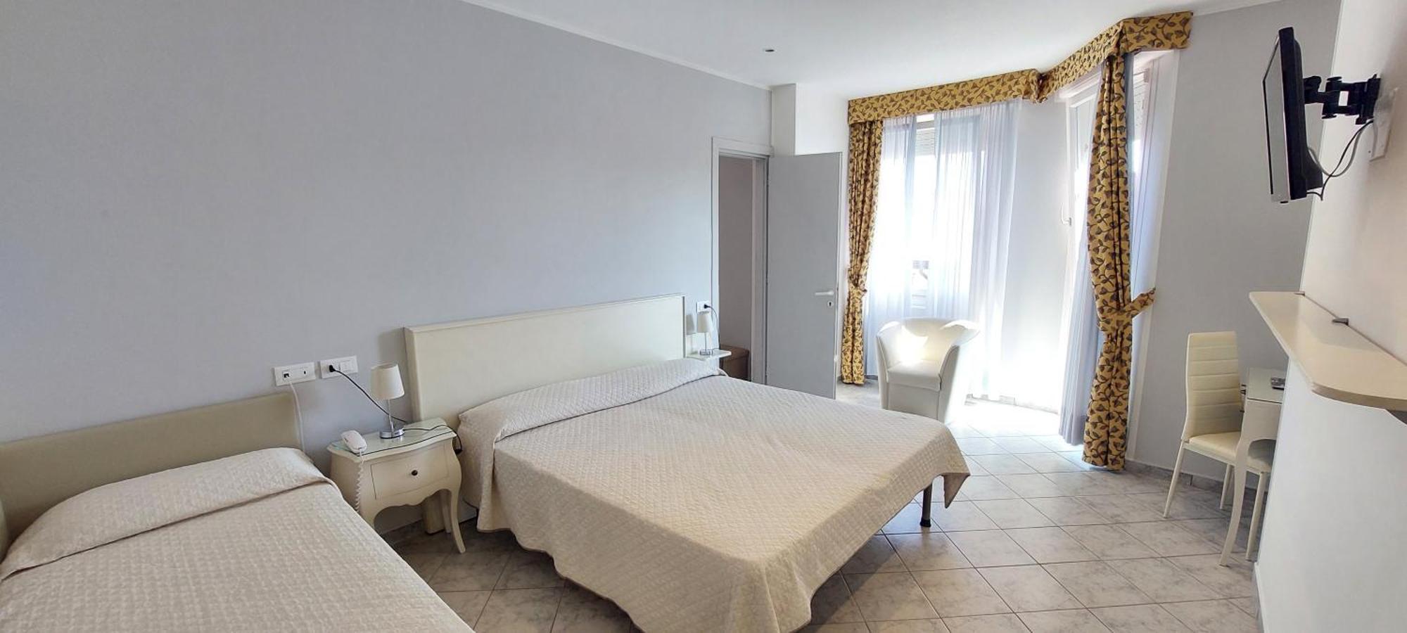 Hotel Vina Del Mar Pineta Lido di Jesolo Exterior photo